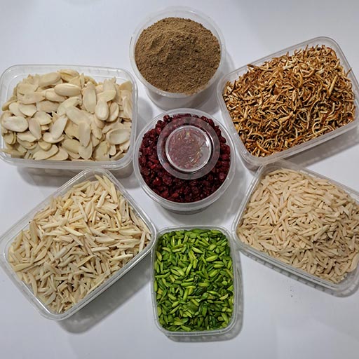 خلال و پسته درجه یک