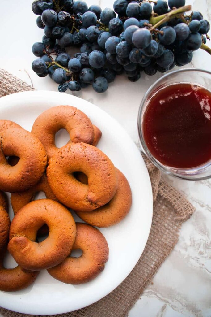 کوکی با شیره انگور