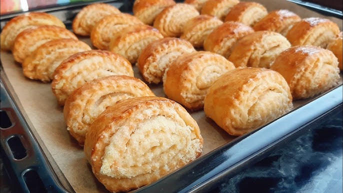 شیرینی گاتا