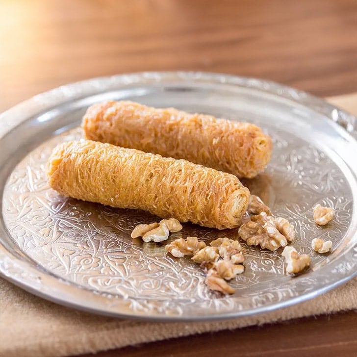 طرز تهیه کادایف گردویی